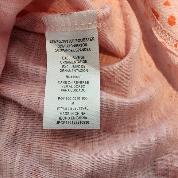 Democracy Elbow Puff Sleeve Top in Pink Size Medium NWOT - Picture 4 of 6